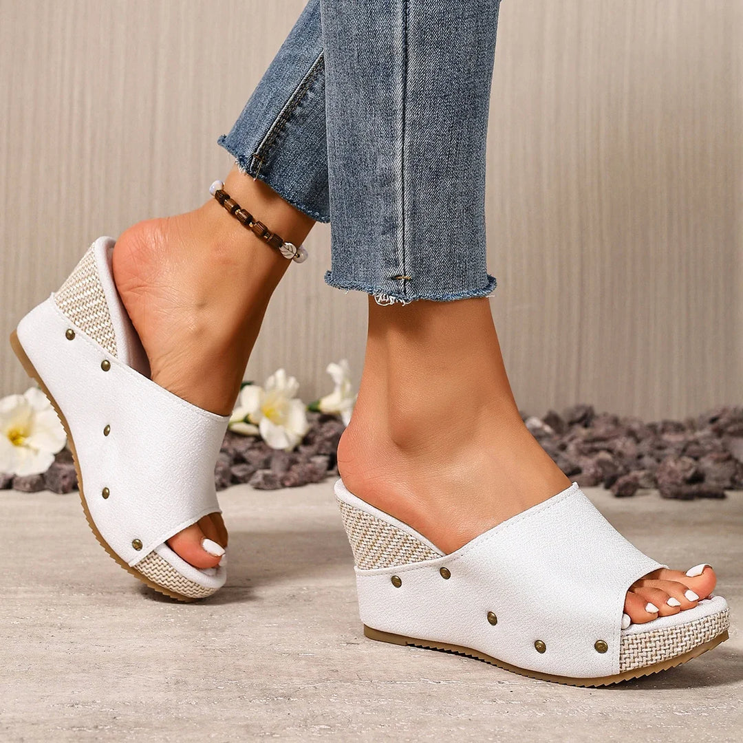Ava Wedge Sandals