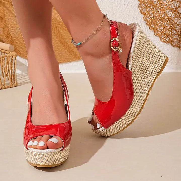 Breeze Platform Sandals